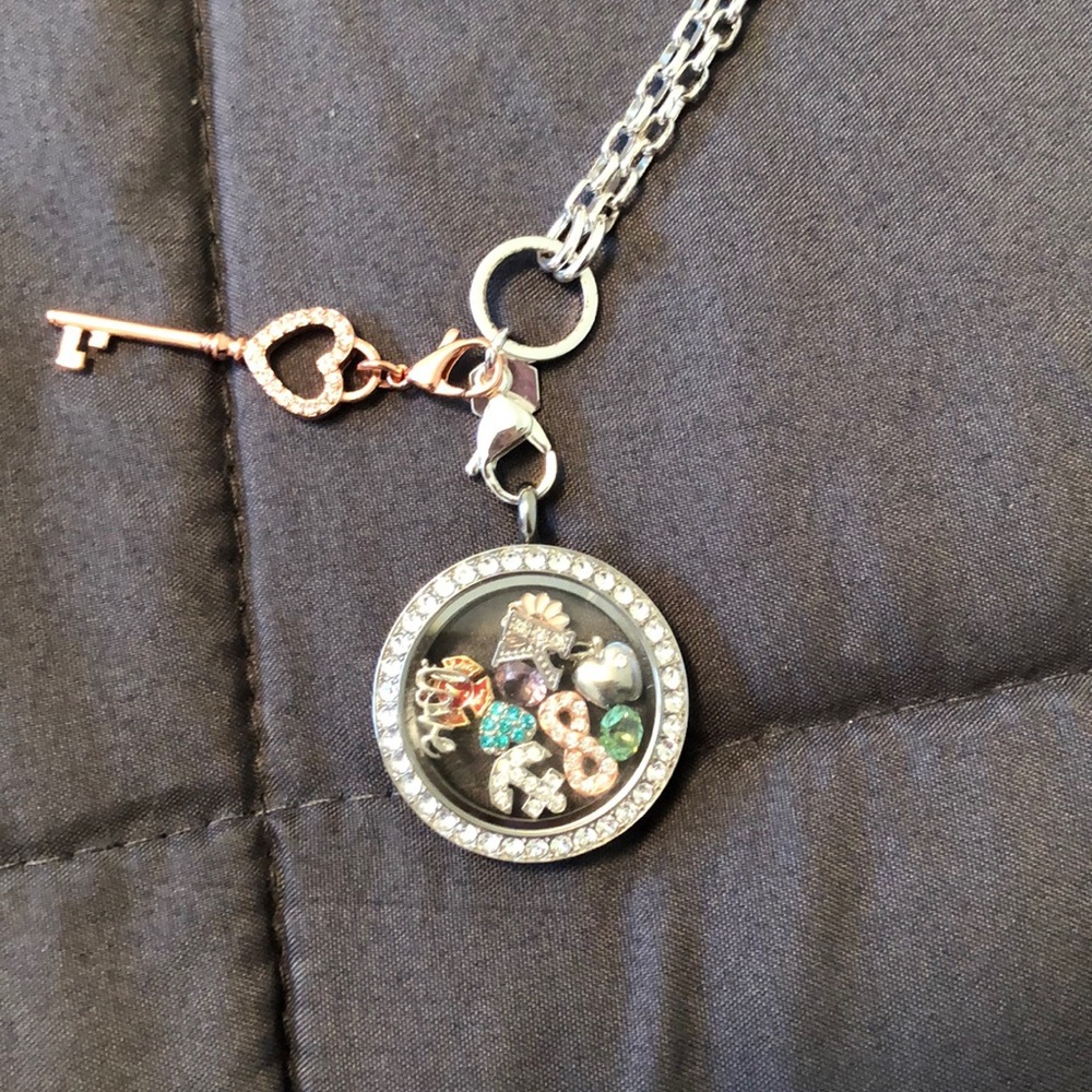 Origami Owl Necklace